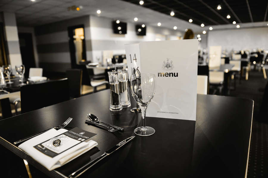 NEW FOR THE 2018/19 SEASON, THE PARK BAR IS A GREAT CHOICE FOR FANS WHO WANT A RELAXED MATCHDAY EXPERIENCE, WITH ALL THE COMFORTS OF A MODERN SPORTS BAR.Situated on level 6 in the Leazes Stand, it combines prime executive seats behind the goal with a great atmosphere for a memorable matchday.Access to modern bar on level 6Executive seating in the Leazes StandLarge flat screen TVsBar snacks & refreshments available to purchase